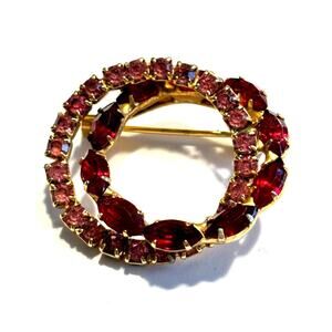 Red & pink rhinestone brooch double infinity wreath goldtone vintage mid century